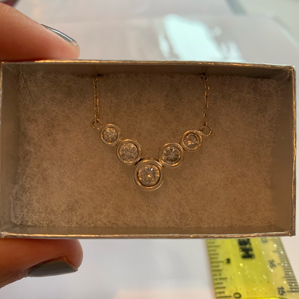 5 stone necklace